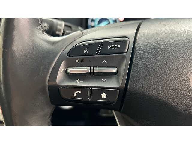 Hyundai KONA 100kW Premium 39kWh 5dr Auto