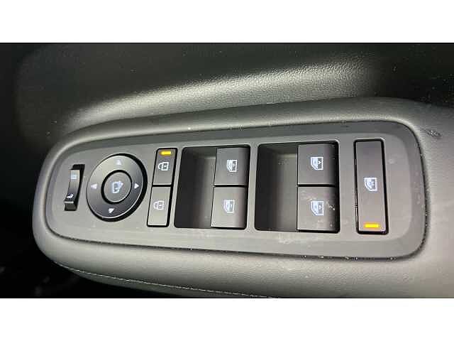Hyundai SANTA FE 1.6 TGDi Plug-in Hybrid Premium 5dr 4WD Auto