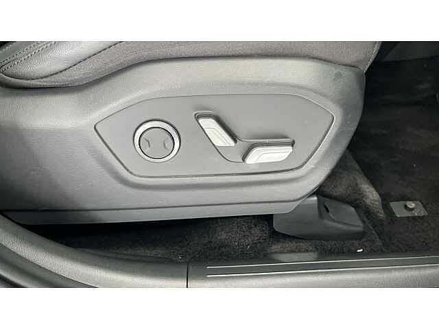 Hyundai SANTA FE 1.6 TGDi Plug-in Hybrid Premium 5dr 4WD Auto