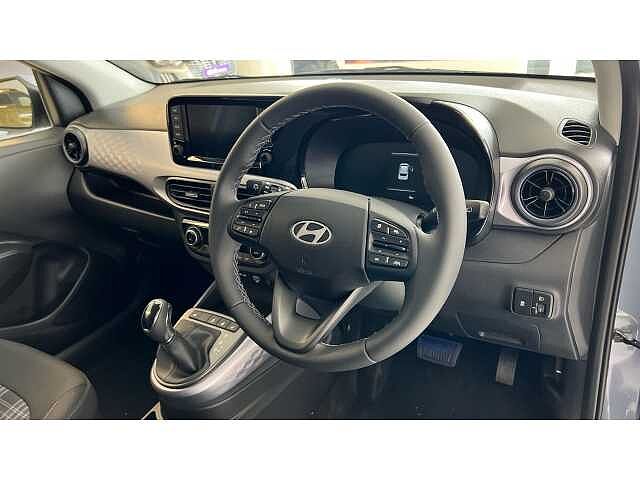 Hyundai i10 1.2 [79] Premium 5dr Auto [Nav]