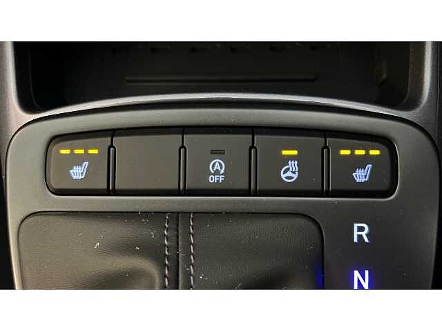 Hyundai i10 1.2 [79] Premium 5dr Auto [Nav]