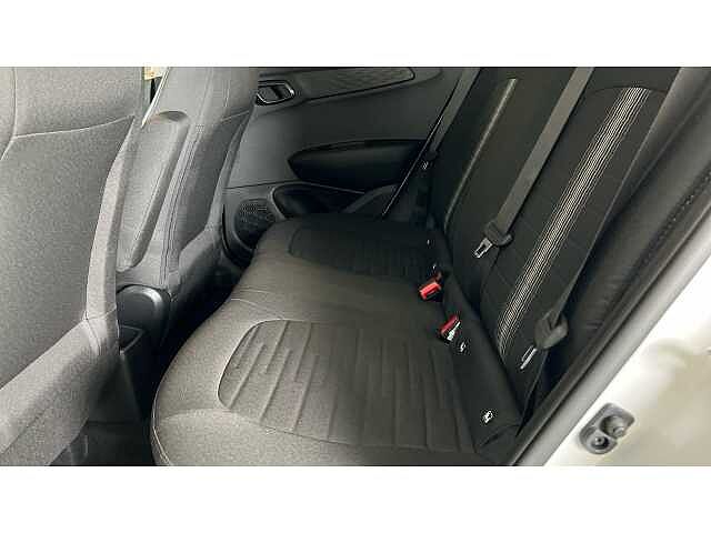 Hyundai i10 i10 5Dr HAT 1.0 MPi 63ps Advance NAV