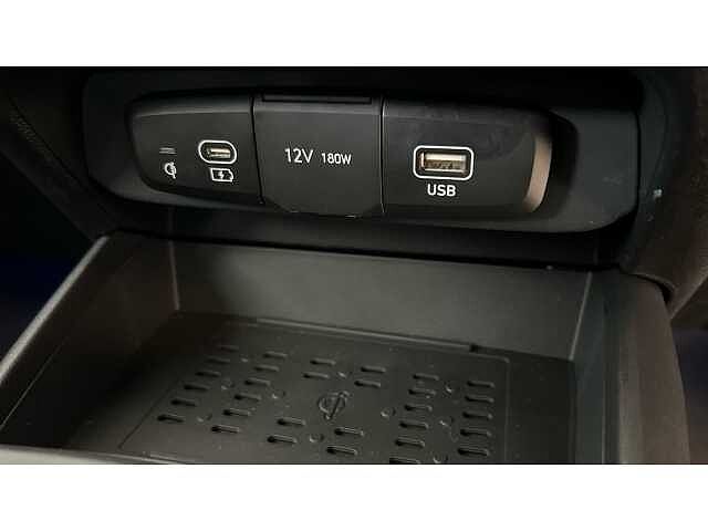 Hyundai i10 i10 5Dr HAT 1.0 MPi 63ps Advance NAV