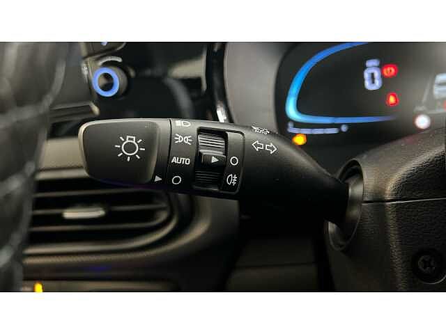 Hyundai i10 i10 5Dr HAT 1.0 MPi 63ps Advance NAV AU