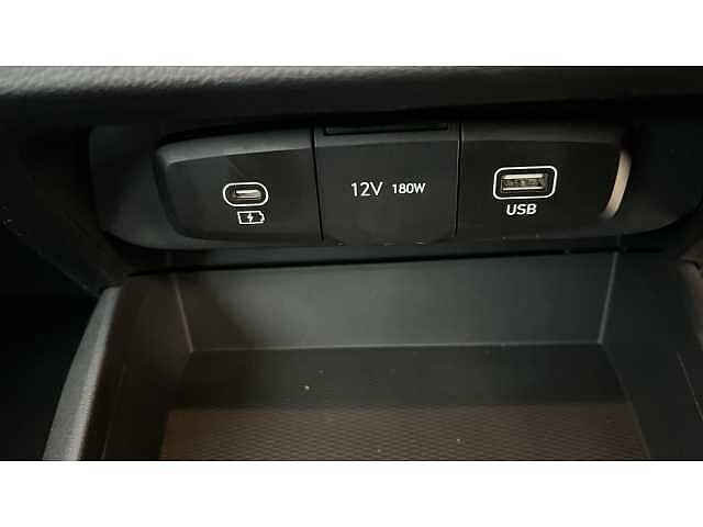 Hyundai i10 i10 5Dr HAT 1.0 MPi 63ps Advance NAV AU