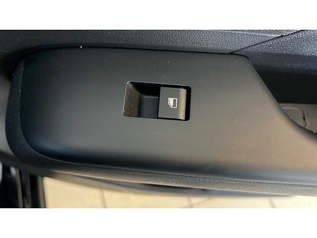 Hyundai KONA 160kW Advance 65kWh 5dr Auto