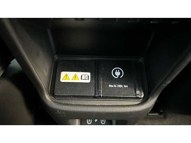 Hyundai KONA 160kW Advance 65kWh 5dr Auto