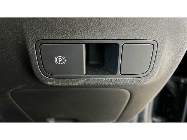 Hyundai KONA 160kW Advance 65kWh 5dr Auto