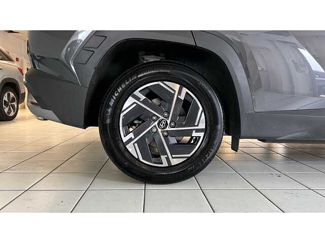 Hyundai TUCSON 1.6T Advance 5dr