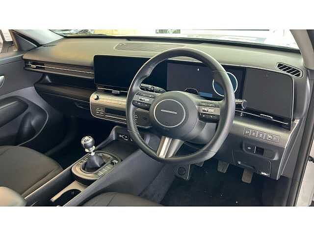 Hyundai KONA 1.6T 138 Advance 5dr