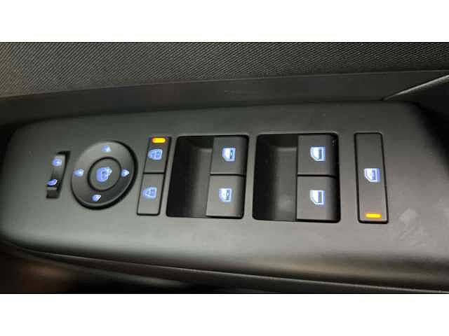Hyundai KONA 1.6T 138 Advance 5dr
