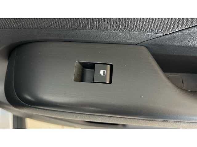 Hyundai KONA 1.6T 138 Advance 5dr