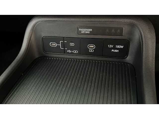 Hyundai KONA 1.6T 138 Advance 5dr