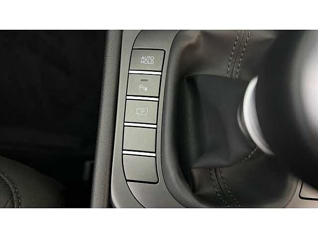 Hyundai KONA 1.6T 138 Advance 5dr
