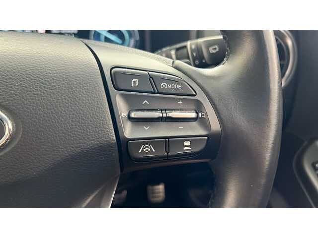 Hyundai KONA 150kW Premium 64kWh 5dr Auto