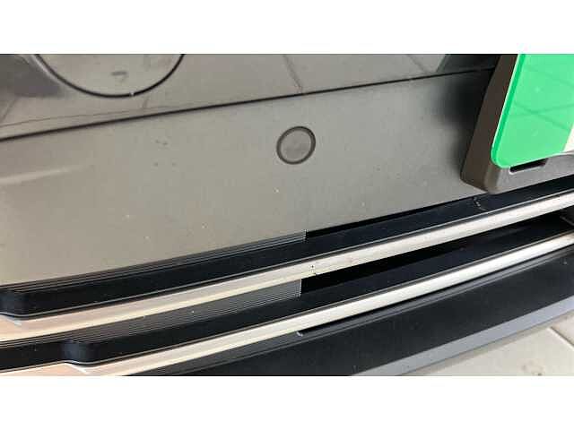 Hyundai KONA 150kW Premium 64kWh 5dr Auto