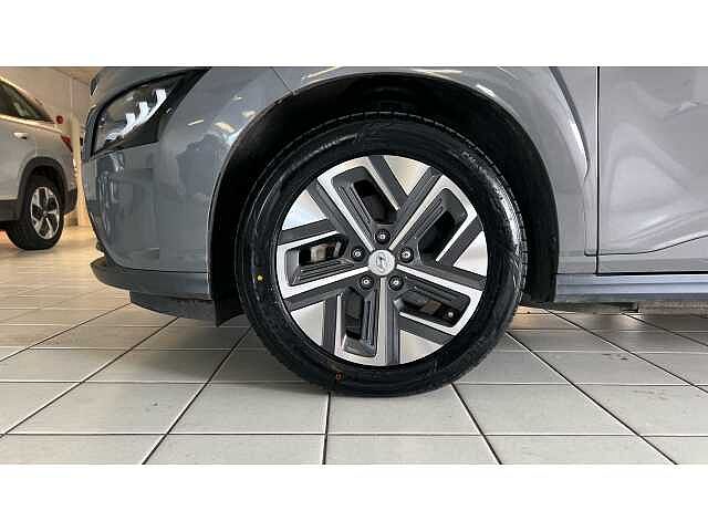 Hyundai KONA 150kW Premium 64kWh 5dr Auto