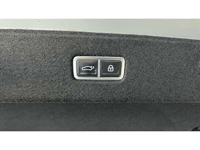 Hyundai IONIQ 6 239kW Ultimate 77kWh 4dr AWD Auto