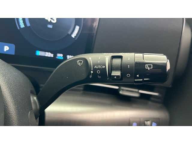 Hyundai KONA 115kW Advance 48kWh 5dr Auto
