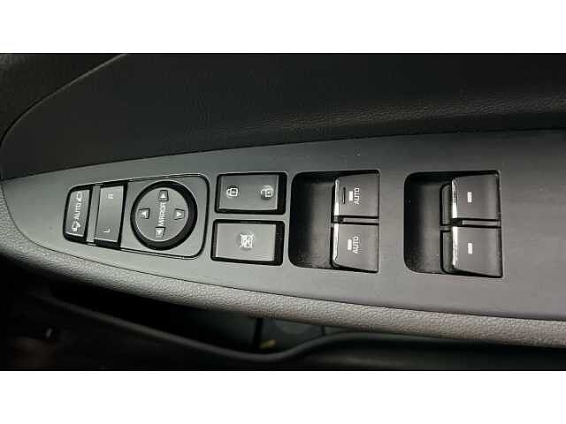 Hyundai TUCSON 1.6 GDi SE Nav 5dr 2WD GREY