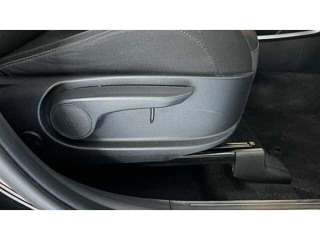 Hyundai TUCSON 1.6 TGDi Hybrid 230 SE Connect 5dr 2WD Auto