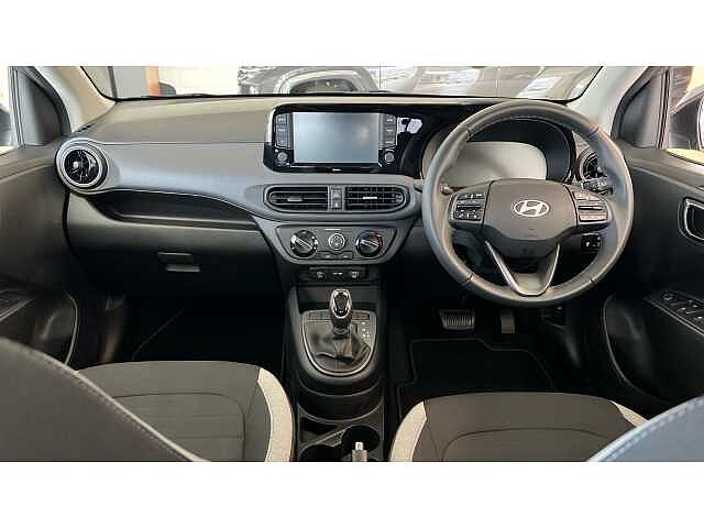 Hyundai i10 1.0 Advance 5dr Auto