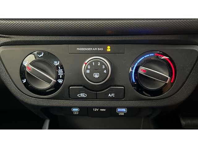 Hyundai i10 1.0 Advance 5dr Auto