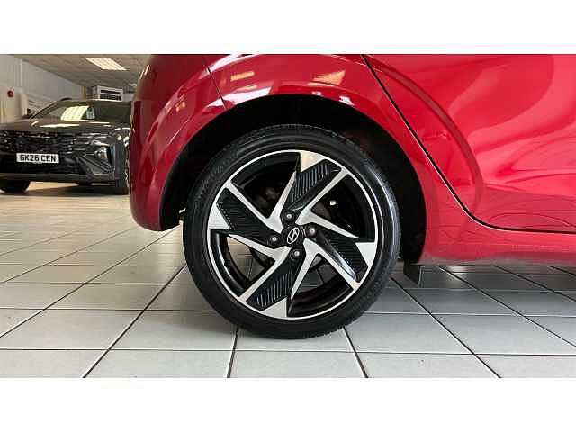 Hyundai i10 1.2 MPi Premium 5dr