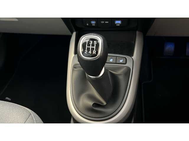 Hyundai i10 1.2 MPi Premium 5dr