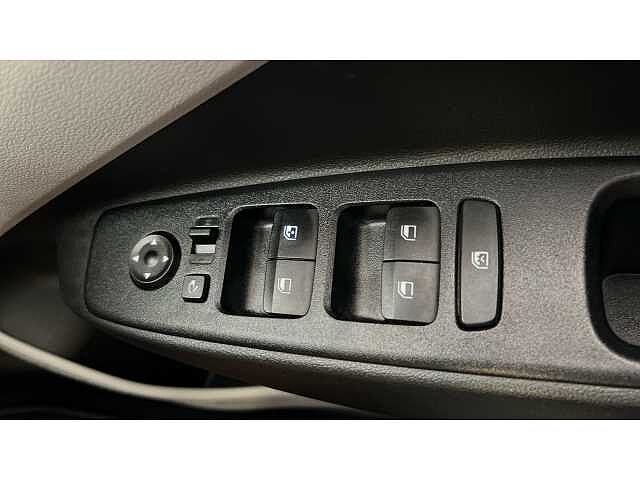 Hyundai i10 1.2 MPi Premium 5dr