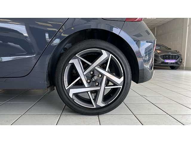 Hyundai i20 1.0T GDi Premium 5dr DCT