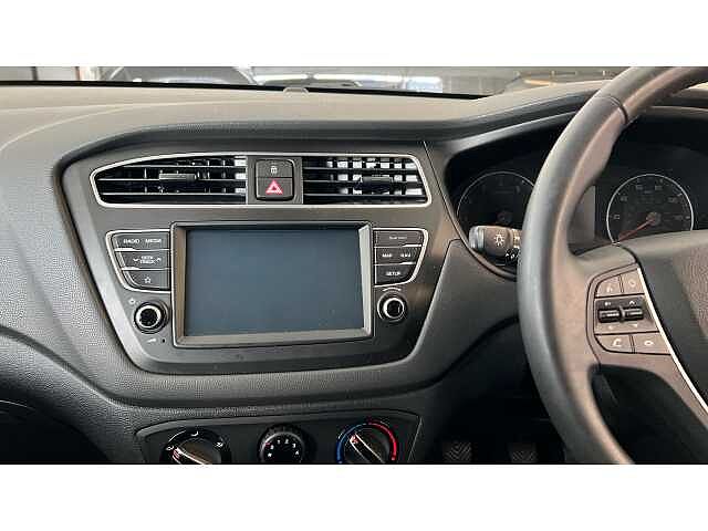 Hyundai i20 1.2 MPi Play 5dr