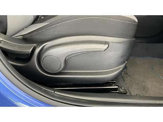 Hyundai i20 1.2 MPi Play 5dr