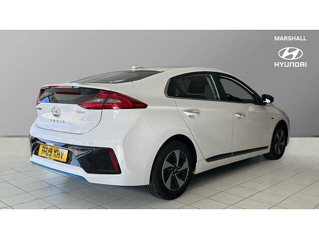 Hyundai IONIQ 1.6 GDi Hybrid Premium 5dr DCT