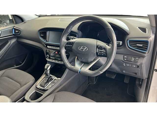 Hyundai IONIQ 1.6 GDi Hybrid Premium 5dr DCT