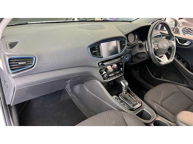 Hyundai IONIQ 1.6 GDi Hybrid Premium 5dr DCT