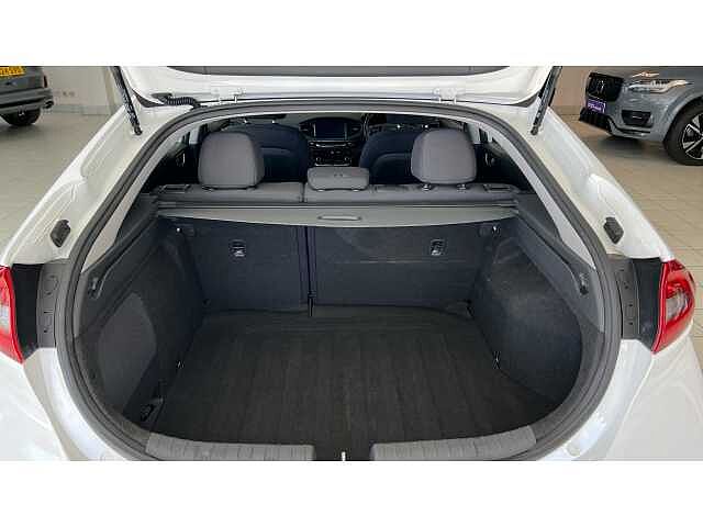 Hyundai IONIQ 1.6 GDi Hybrid Premium 5dr DCT