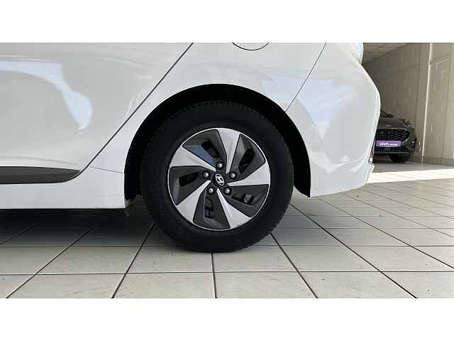 Hyundai IONIQ 1.6 GDi Hybrid Premium 5dr DCT