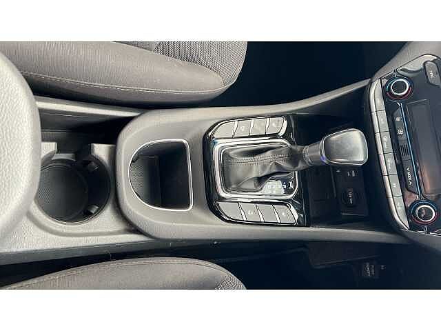 Hyundai IONIQ 1.6 GDi Hybrid Premium 5dr DCT