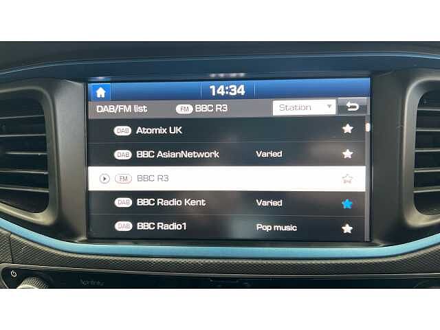 Hyundai IONIQ 1.6 GDi Hybrid Premium 5dr DCT