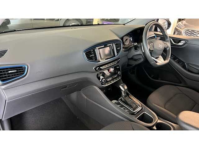 Hyundai IONIQ 1.6 GDi Hybrid SE 5dr DCT