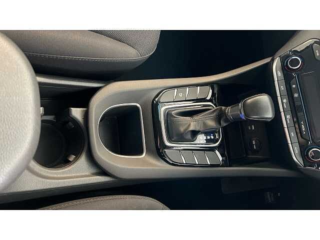 Hyundai IONIQ 1.6 GDi Hybrid SE 5dr DCT