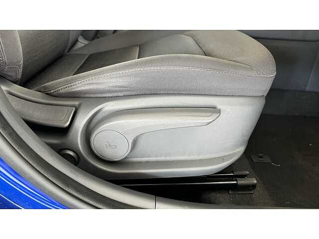 Hyundai IONIQ 1.6 GDi Hybrid SE 5dr DCT