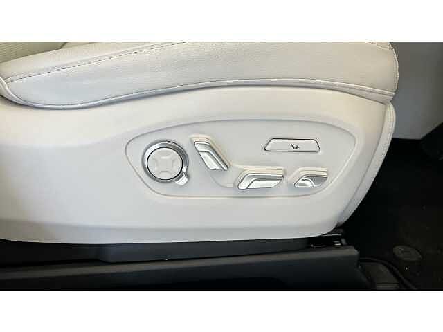 Hyundai IONIQ 9 226kW Ultimate 110kWh 5dr AWD Auto