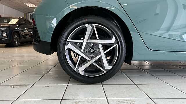 Hyundai i20 1.0T GDi Premium 5dr