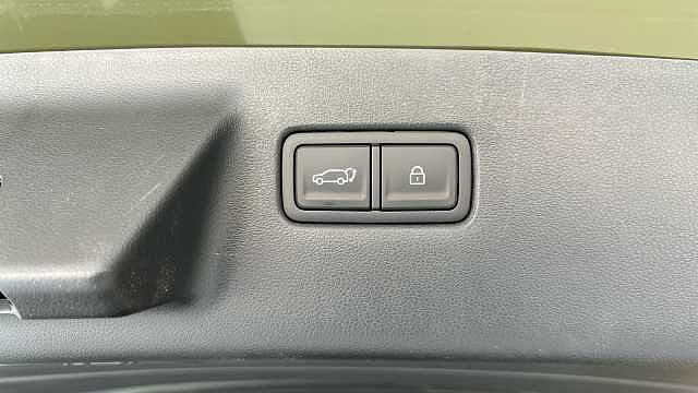 Hyundai Santa Fe SANTA FE 1.6 TGDi Plug-in Hybrid Calligraphy 5dr 4WD Auto