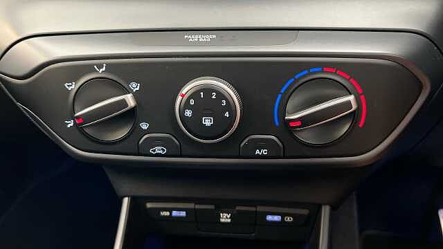 Hyundai BAYON 1.0 TGDi 48V MHEV SE Connect 5dr DCT GREY