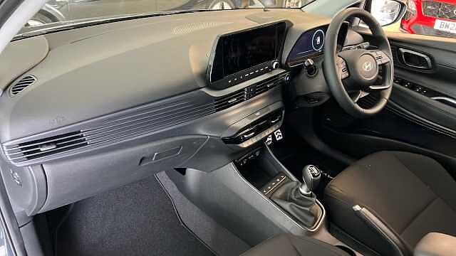 Hyundai BAYON HAT 1.0 T-gdi 100 Ultimate Aurora Gray
