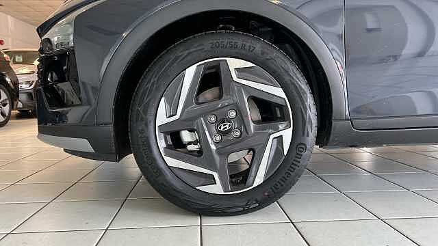 Hyundai BAYON HAT 1.0 T-gdi 100 Ultimate Aurora Gray