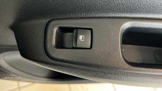 Hyundai i10 I10 1.0 [58] Premium 5dr Auto [Nav]